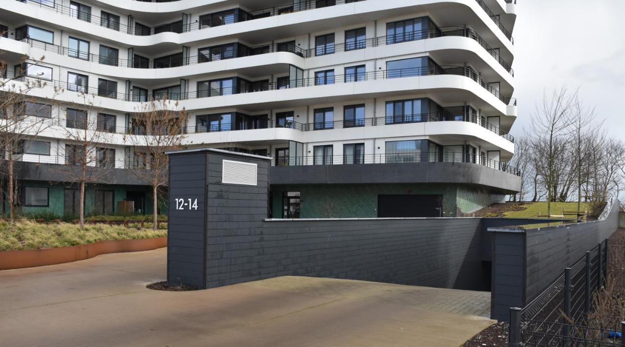 Lichtrijk 2-Slaapkamerappartement Met Zeezicht En Gratis Parking Ostend Luaran gambar