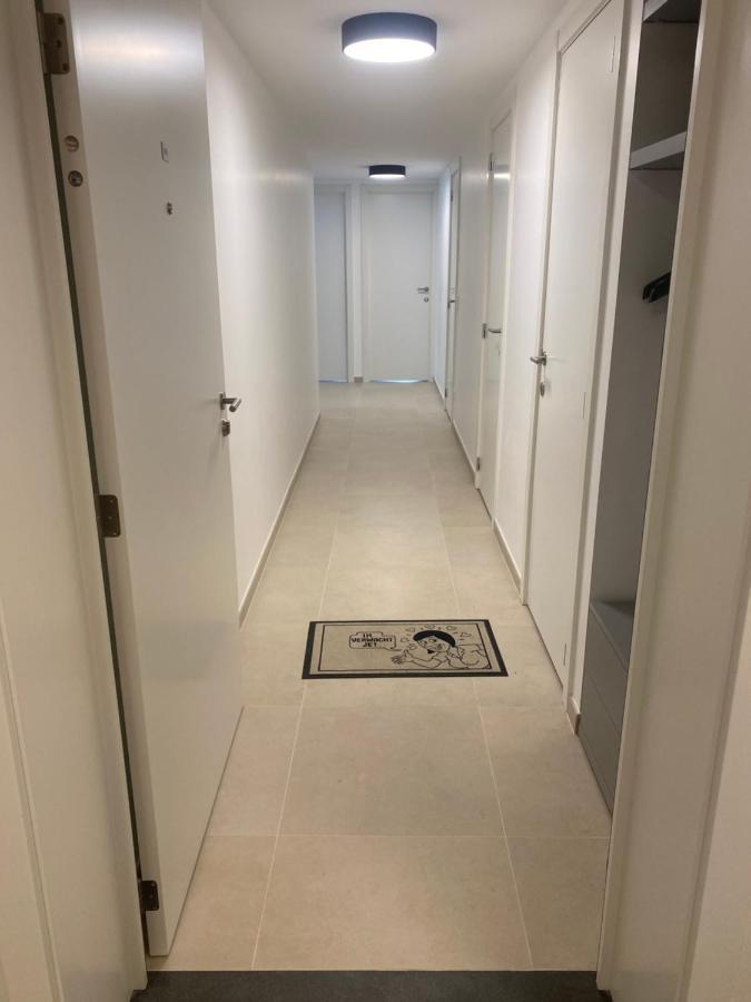 Lichtrijk 2-Slaapkamerappartement Met Zeezicht En Gratis Parking Ostend Luaran gambar
